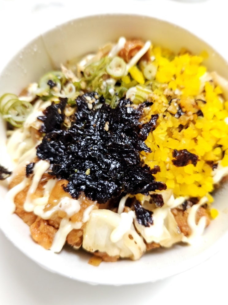  대구 봉덕동 배달맛집 용용덮밥 치킨마요 돈까스 컵밥 포장 후기