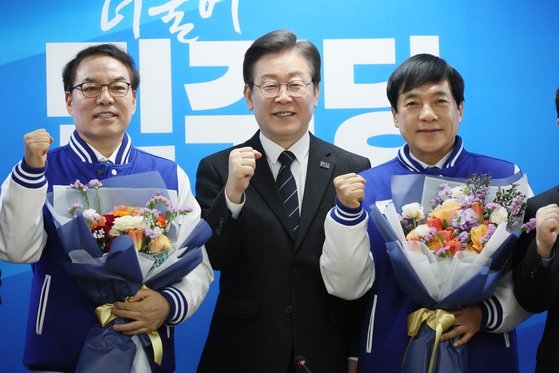 '친문' <b>이성윤</b> 前지검장 민주당 <b>영입</b> 인재 합류