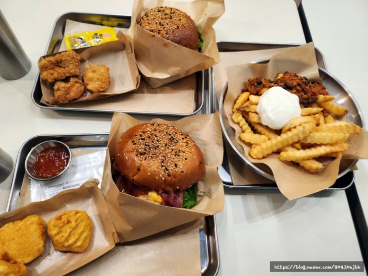  과천 지정타 맛집 수제버거 끝판왕 루스터버거앤치킨