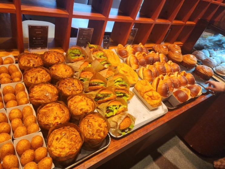  부산 명지카페 토북베이커리 빵맛집