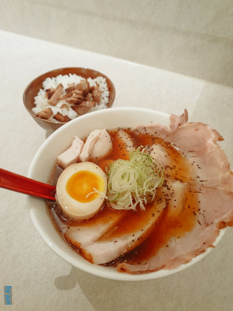  역삼역 마이니치라멘 역삼카모점 - 오리육수로 만든 라멘은 처음