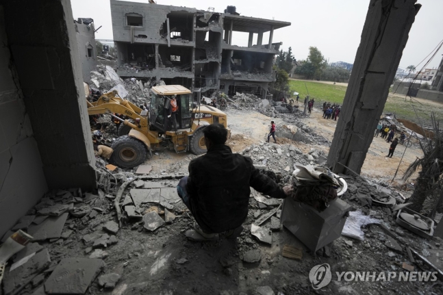네타냐후, 가자협상에 찬물…"국경봉쇄·무장해제" 초강경 네타냐후, 가자협상에 찬물…"국경봉쇄·무장해제" 초강경