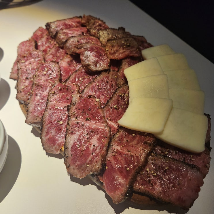  성수역 고기집 분위기 좋은 소고기 맛집 '모다미육'