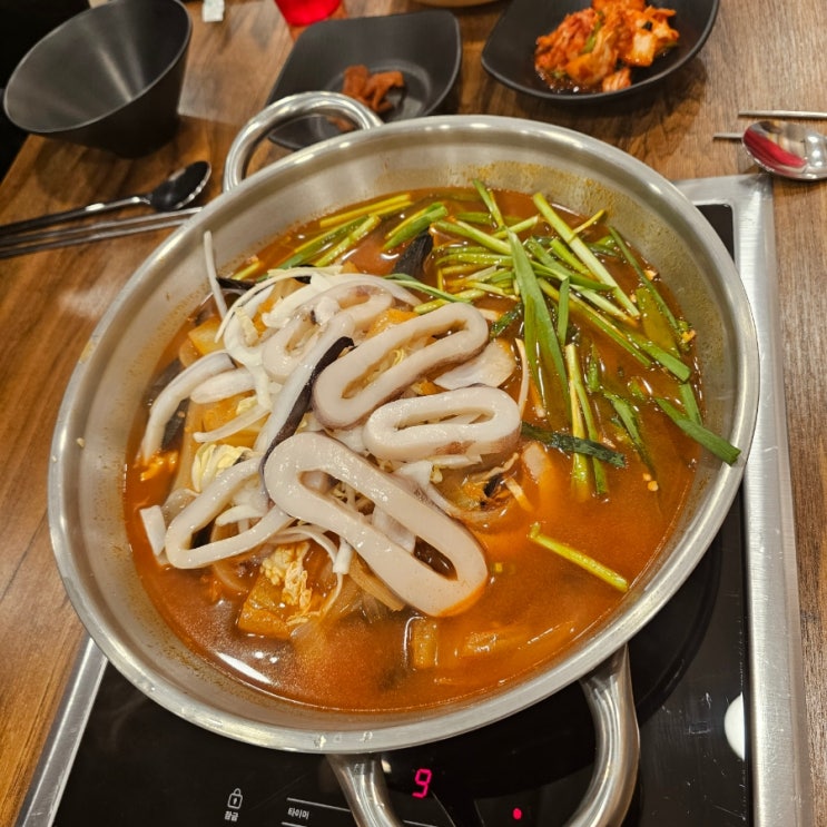  송파 마천동 짬뽕 순두부 칼국수와 탕수육