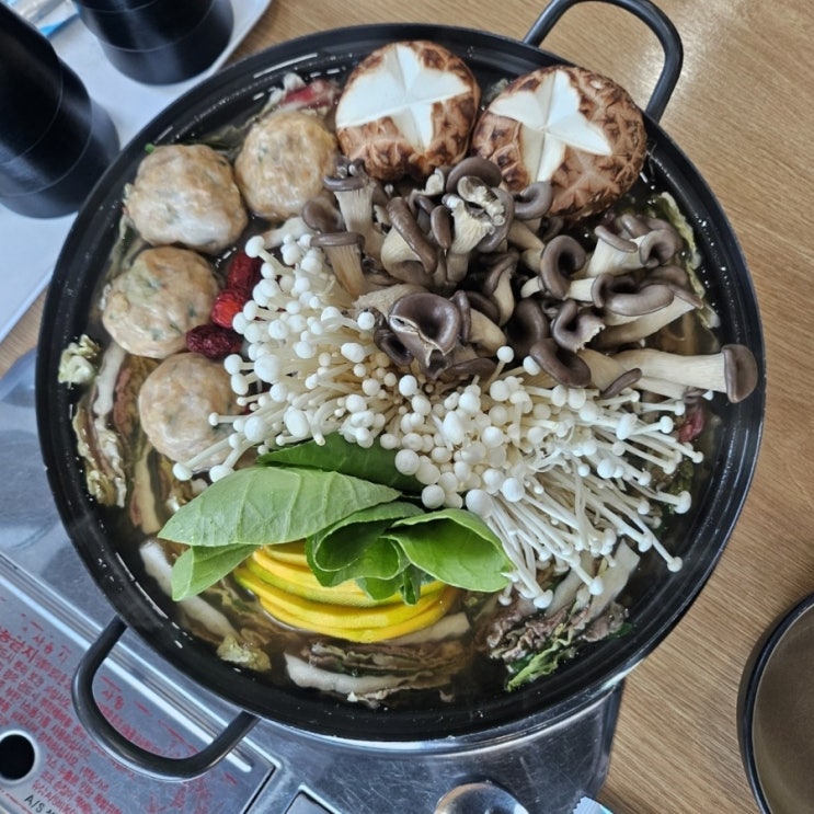 서귀포 맛집 : 랑이식당, 만두전골, 밀푀유만두전골, 제주도현지인맛집