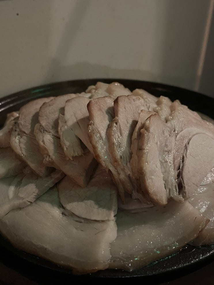  [서울 연남] 분위기 좋은 곳에서 맛있는 수육과 함께하는 연남 전주상회