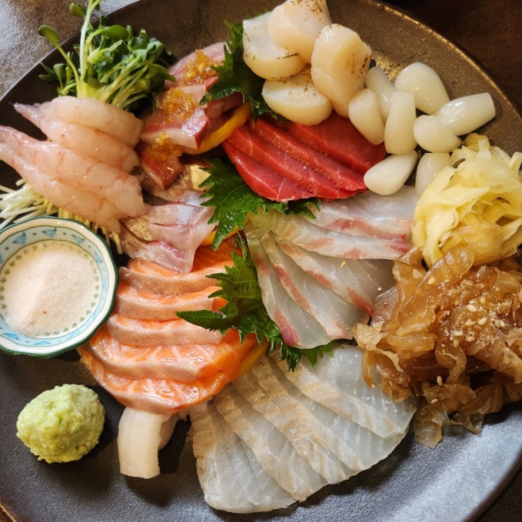 사시미가 맛있는 대구 동대구역 이자카야 :: 진열장
