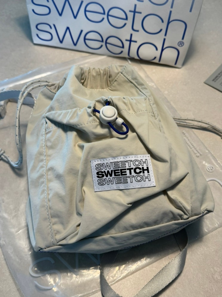  스위치 sweetch 미니 크로스 가방 001 크림 남자친구 여자친구 선물 화이트데이 추천