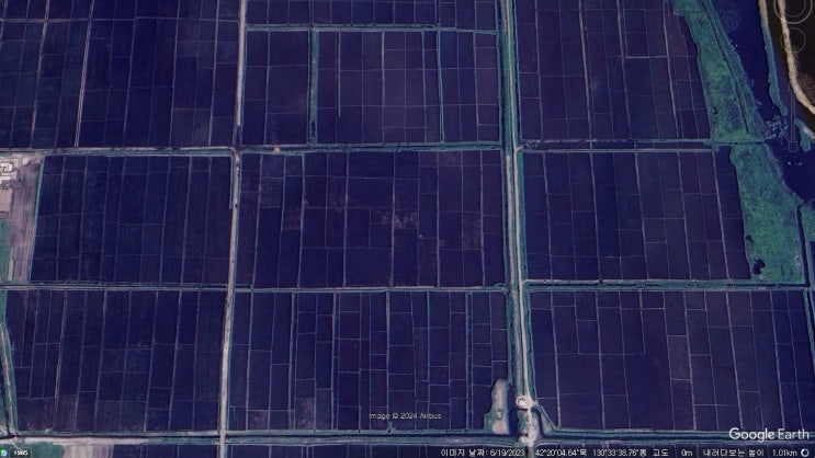 북한 위성사진 구경하다 발견한 검은 땅의 정체