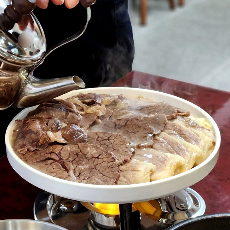  선릉역맛집 한우투뿔 수육 입에서 녹는다 녹아 (f.점심 설렁탕 육개장)
