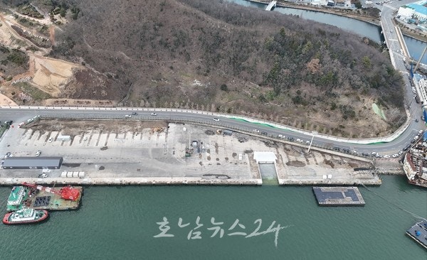  목포 삼학도 임시여객터미널 개장, 목포~제주 간 여객선 퀸제누비아2호 첫 취항