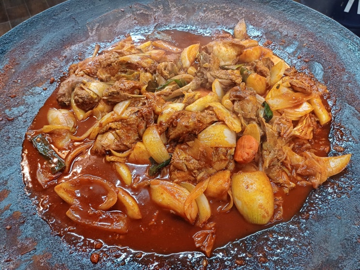  대구 동구 팔공산 닭도리탕 맛집 '김씨네 솥뚜껑 닭볶음탕'