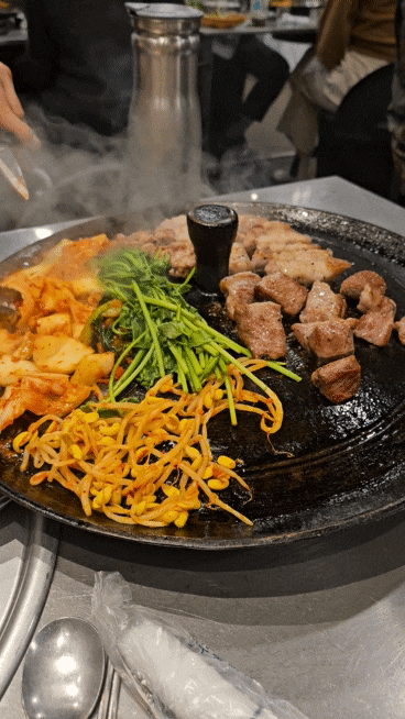  동대구역  미나리 삼겹살 목구멍 신세계점 동대구역 구워주는 고깃집