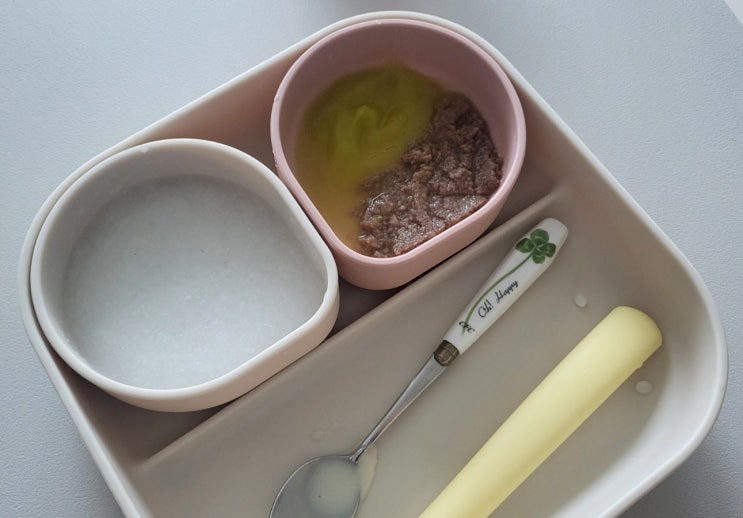  [이유식 기록] 초기 토핑 이유식 1 (쌀죽, 소고기, 애호박, 시금치) - 남은 시금치 줄기 활용법