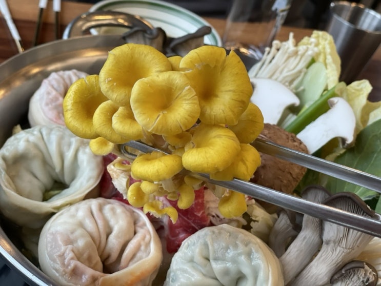 포천 샤브샤브 고모리 원앙칼국수 광릉 수목원 맛집 푸짐해