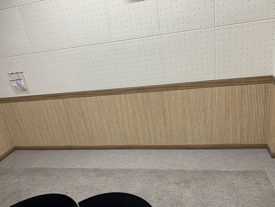 바닥 데코타일 부분 시공 가능한 곳