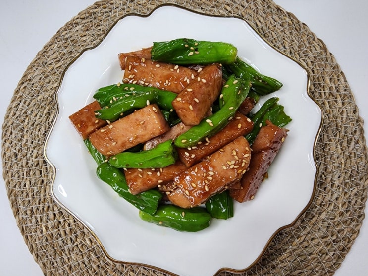  스팸 꽈리고추볶음 레시피, 햄꽈리고추 간장볶음