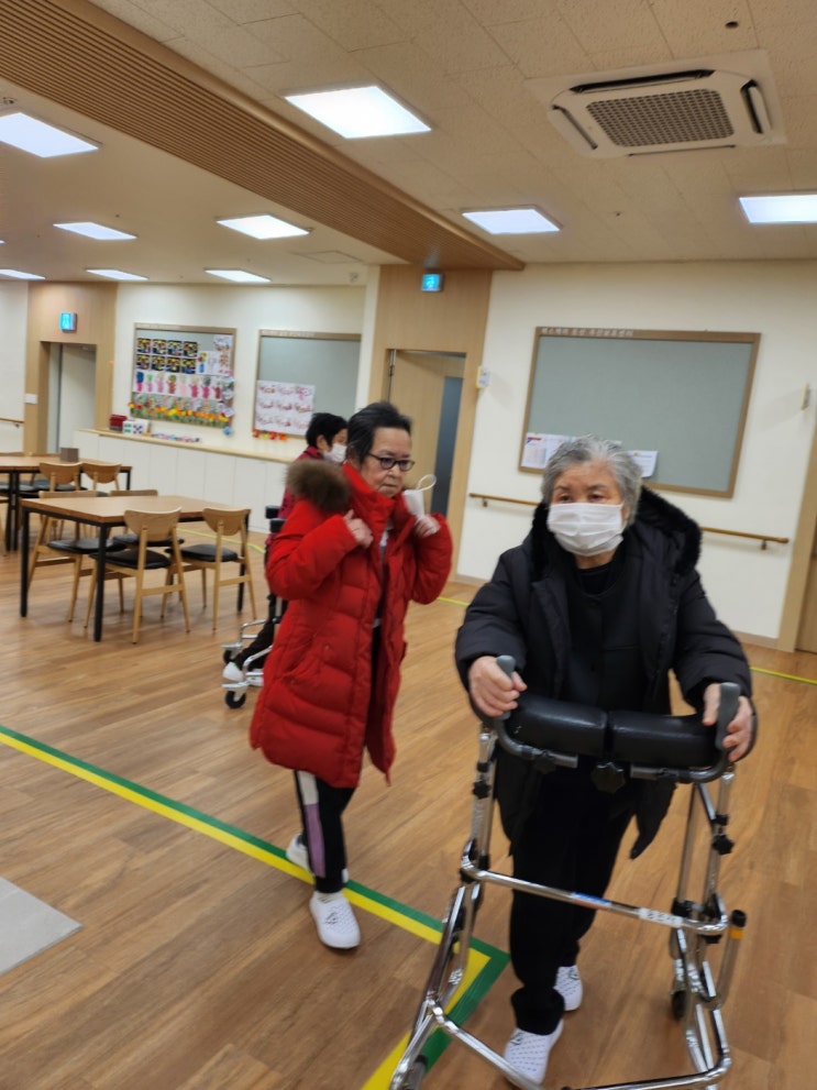  대전주간보호센터 예스케어둔산주간보호센터의 행복한 일상입니다~~^^