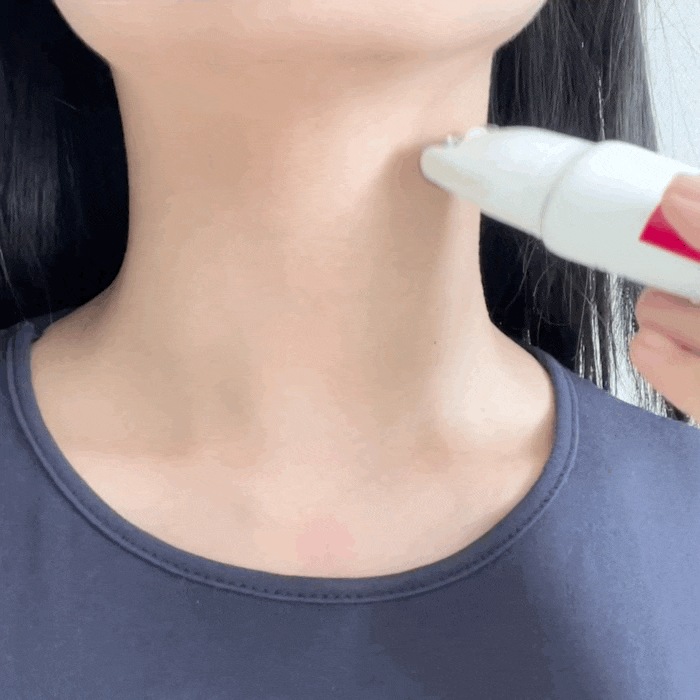  목주름 관리법 더마토리 레티날 넥크림으로 20대 가로 목주름 개선