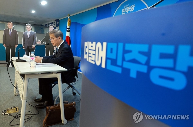 비명경선" 민주 공천갈등 고조…비명 <b>설훈</b>, <b>탈당</b> 시사