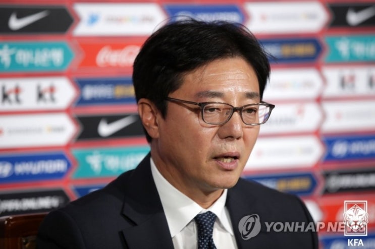  황선홍 감독, A대표팀과 올림픽 대표팀의 위험한 겸임 그리고 축구 협회