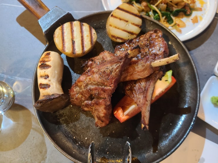  고산동 맛집 고산램, 분위기도 좋고 품질좋은 양갈비 먹으러