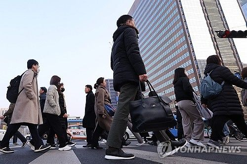 [내일날씨(2월28일 수요일)] 아침 <b>기온</b> 영하권에 <b>쌀쌀한 출근길</b>