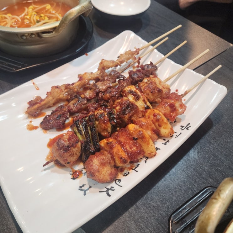  [수원/아주대/술집] 2차로 가기 좋은 불맛 꼬치집 + 열라면 맛집 '수숯불직화꼬치구이' / 모듬 set, 열라면