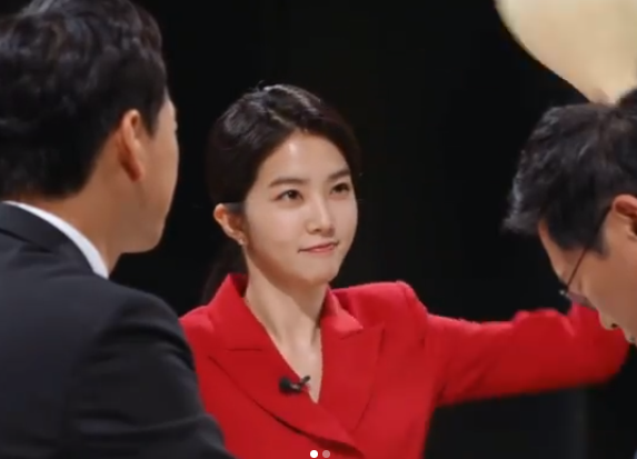 안경여신 JTBC 강지영 아나운서, 프로필 결혼(ft. 유퀴즈)