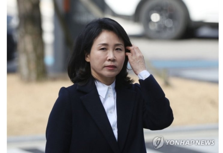 김혜경 첫 <b>공판 출석</b>… <b>이재명 대표</b>도 다른 재판 출두... 