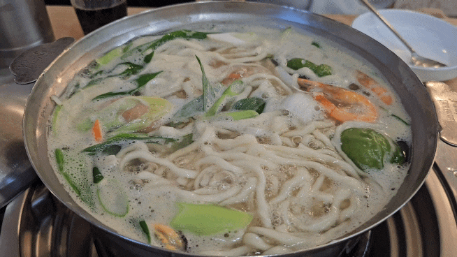  [분당/정자]해물육수와 만두가 맛있는 백청우칼국수 솔직후기