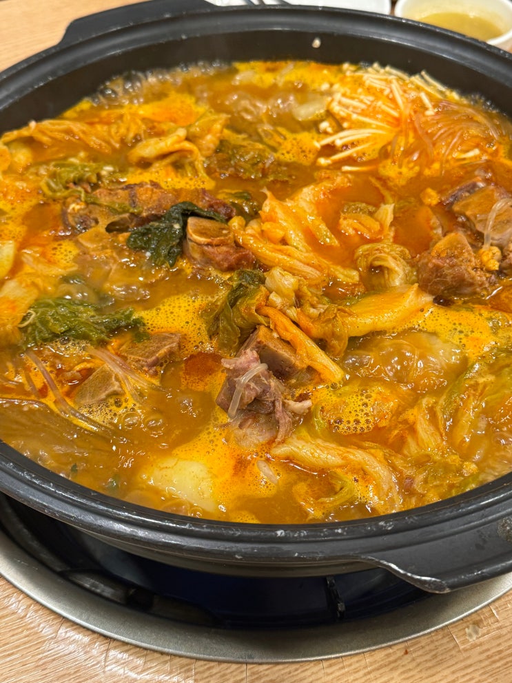  신논현 참이맛 감자탕 뼈해장국 맛집 24시 회식장소 해장 추천