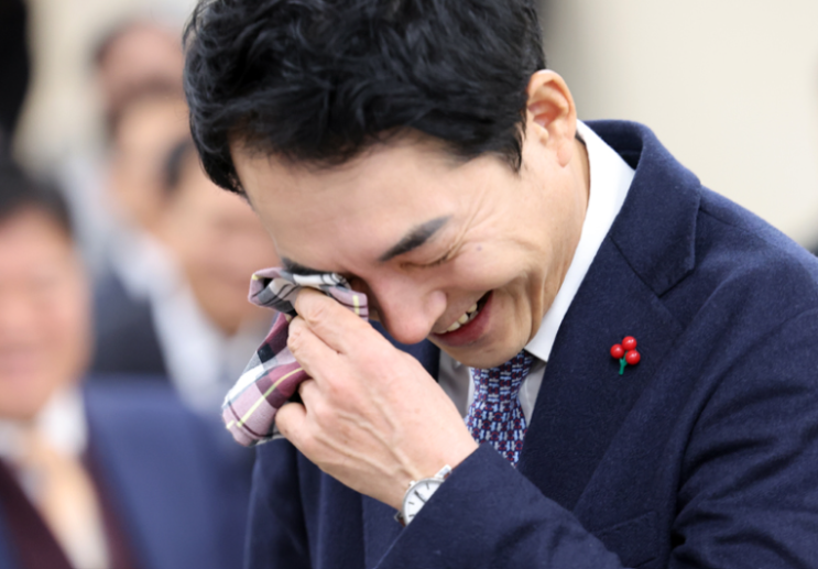 돌연 경선 포기...내일 2차 경선발표 김기현·<b>김은혜</b> 등 주목