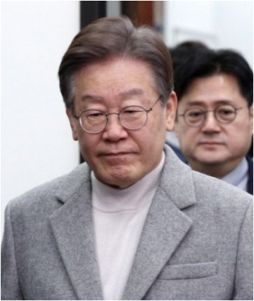 민주당 의총, 계파 갈등 고조…<b>홍영표</b>, "명문정당 아닌... 