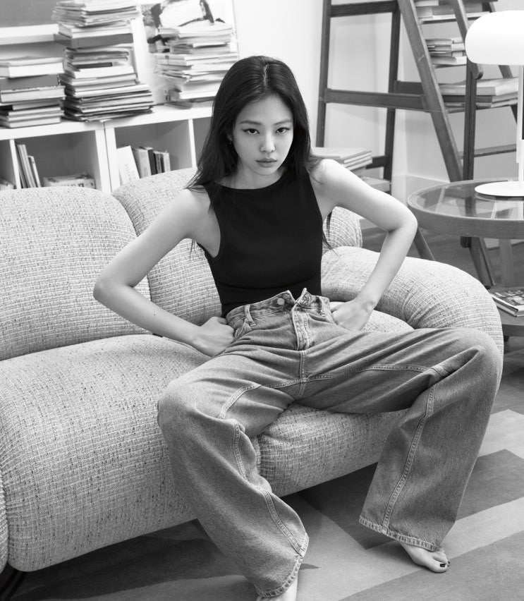  Jennie X Calvin Klein 24SS Campaign, 제니 패션 화보 캘빈클라인 24SS 언더웨어, 데님진 신상 소식