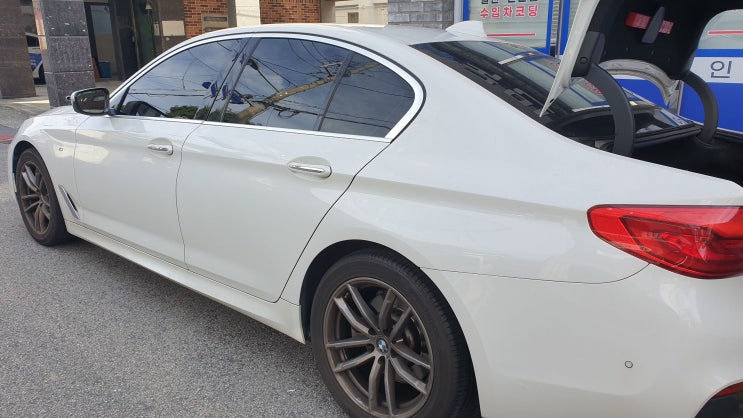  BMW 520d 배터리 가격과 G30 밧데리 규격