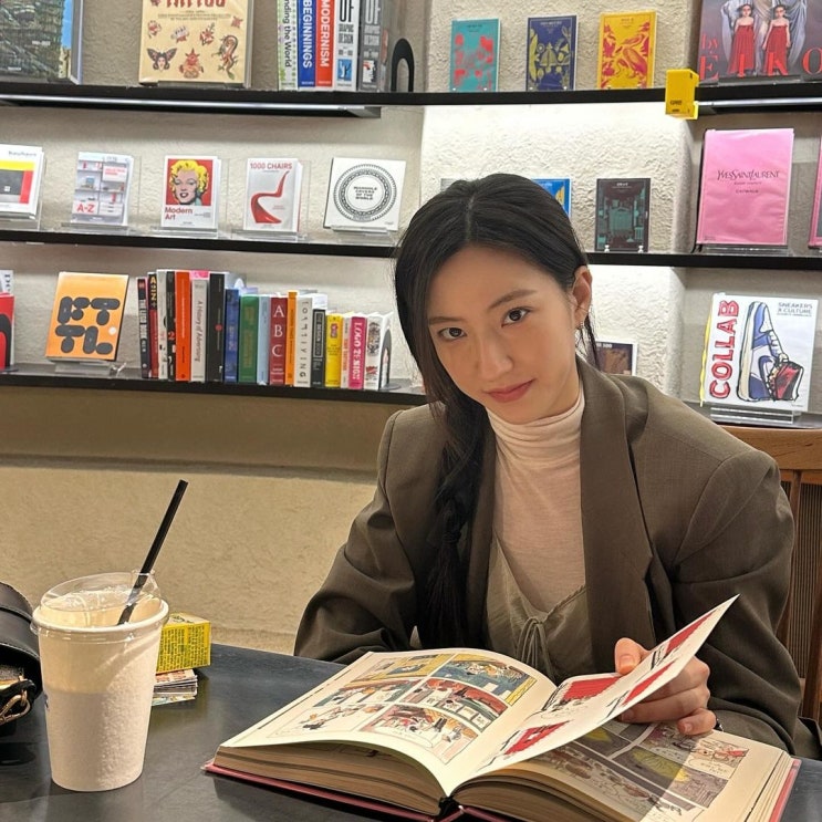  여성데일리 귀걸이로 매력적인 완두콩 모양의 조이그라이슨 여자 연예인 이어링 브랜드 추천