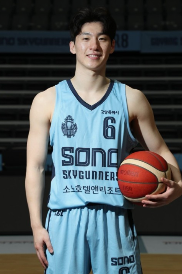 KBL 남자 <b>프로농구</b> 고양 <b>소노 이정현</b> 선수 연봉 및 <b>프로</b>필, MVP?
