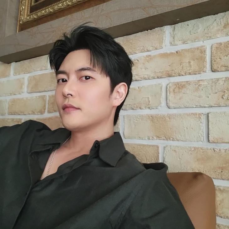 배우 <b>재희</b> 전 매니저에 돈 빌리고 연락 두절 <b>사기 혐의 피소</b>... 