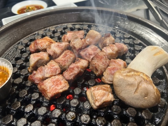  구로디지털단지역 맛집 회식자리 참숯구이 육향