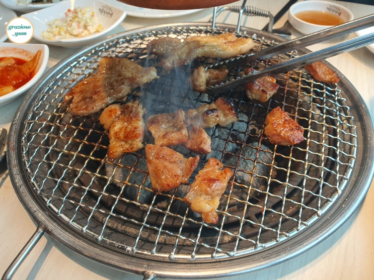 일산 대화동 명륜진사갈비 리뉴얼 고기뷔페 메뉴* 프렌치렉 통삼겹살 닭갈비 돼지껍데기 무한리필/ 단체회식 가족모임