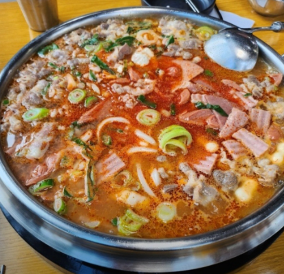 놀부부대찌개 논산건양대점 사진 3