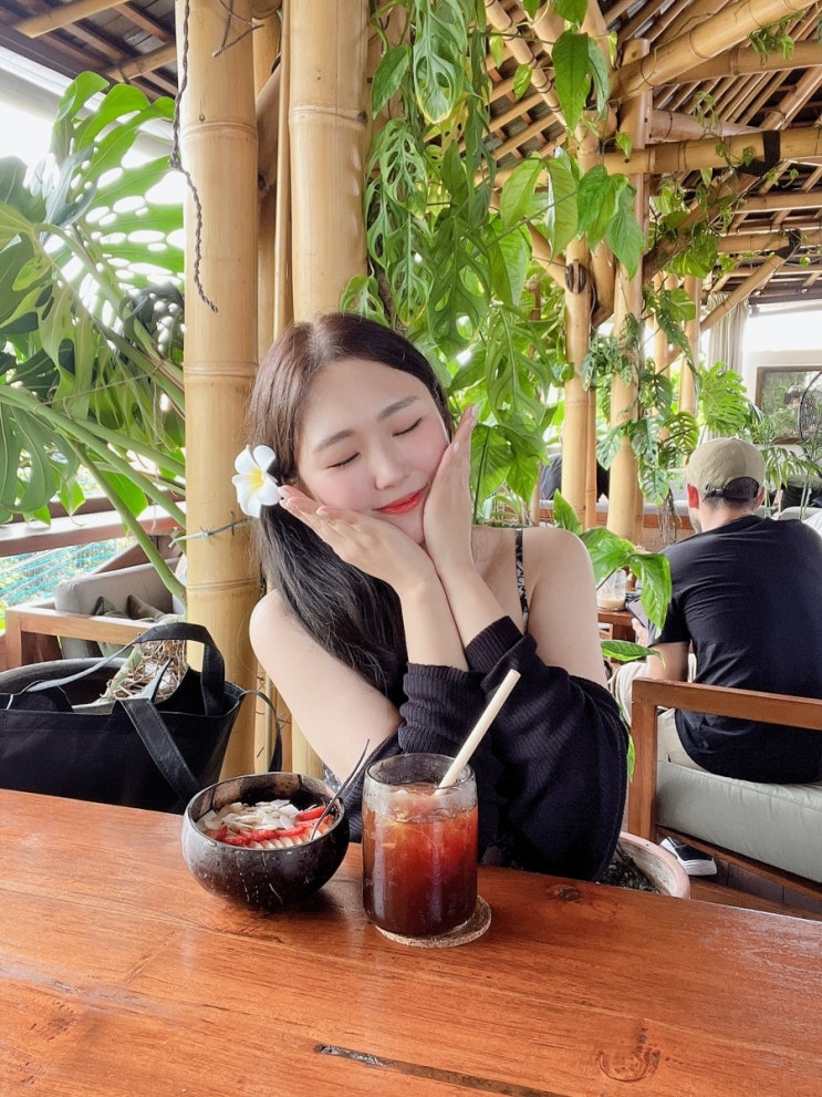  [신혼여행/발리여행]빈땅마켓 갔다가 우연히 들른 예쁜 스미냑 쉘터카페(shelter cafe)