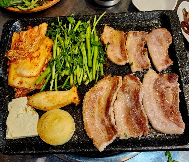  중동역 미삼집 중동고가교 옆 미나리 삼겹살의 신선한 매력