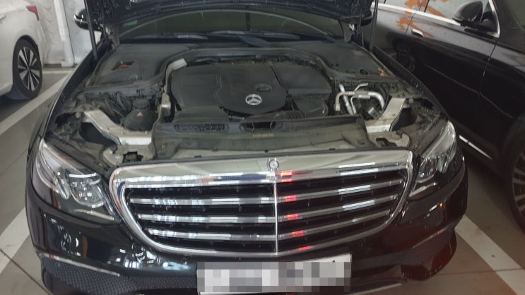  벤츠 E220d 배터리 가격과 W213 밧데리 교체 방법