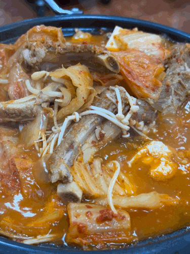  성남 모란역 찌개맛집 <횡성묵은지찜찌개>