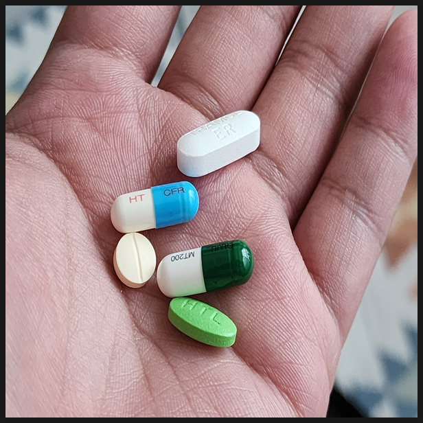  쉬면서 아픈 건 정말 싫네요