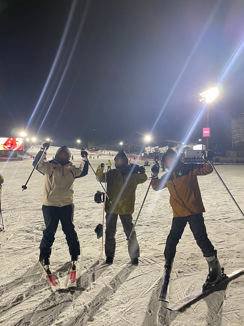 [모나 용평 리조트]평창 대관령 스키장 모나 용평 스키장에서 이번 시즌 처음이자 마지막 스노우보드 관련 사진
