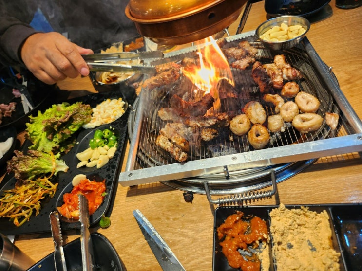  무한리필 제공하는 가성비 고깃집 화로상회 대구침산점