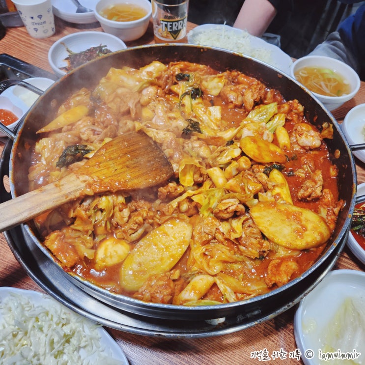 철판 닭갈비 맛집 용산 오근내2닭갈비 (feat. 생활맥주)